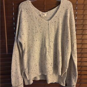 Jessica Simpson Speckled V-Neck Sweater